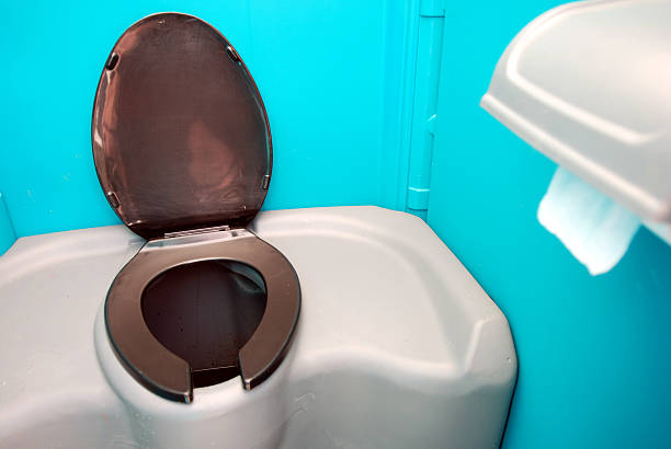 Best Portable restroom trailer rental  in Barview, OR